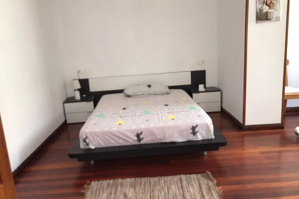 Apartamento En Pleno Centro Catedral 1D Овьедо Экстерьер фото